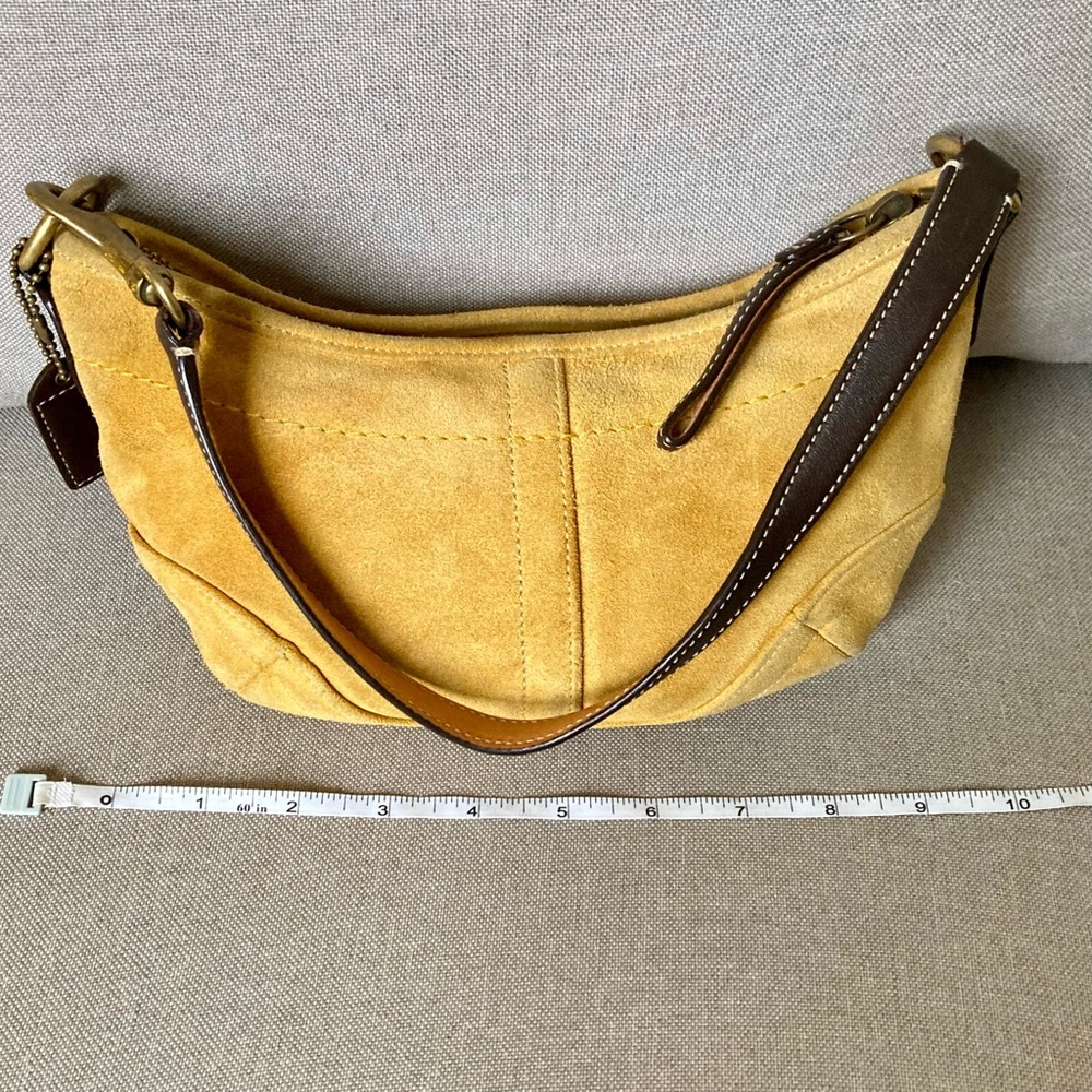 Vintage Coach Soho 4284 Suede Hobo Bag | Mustard Suede | Y2K Archive - Picture 7 of 8
